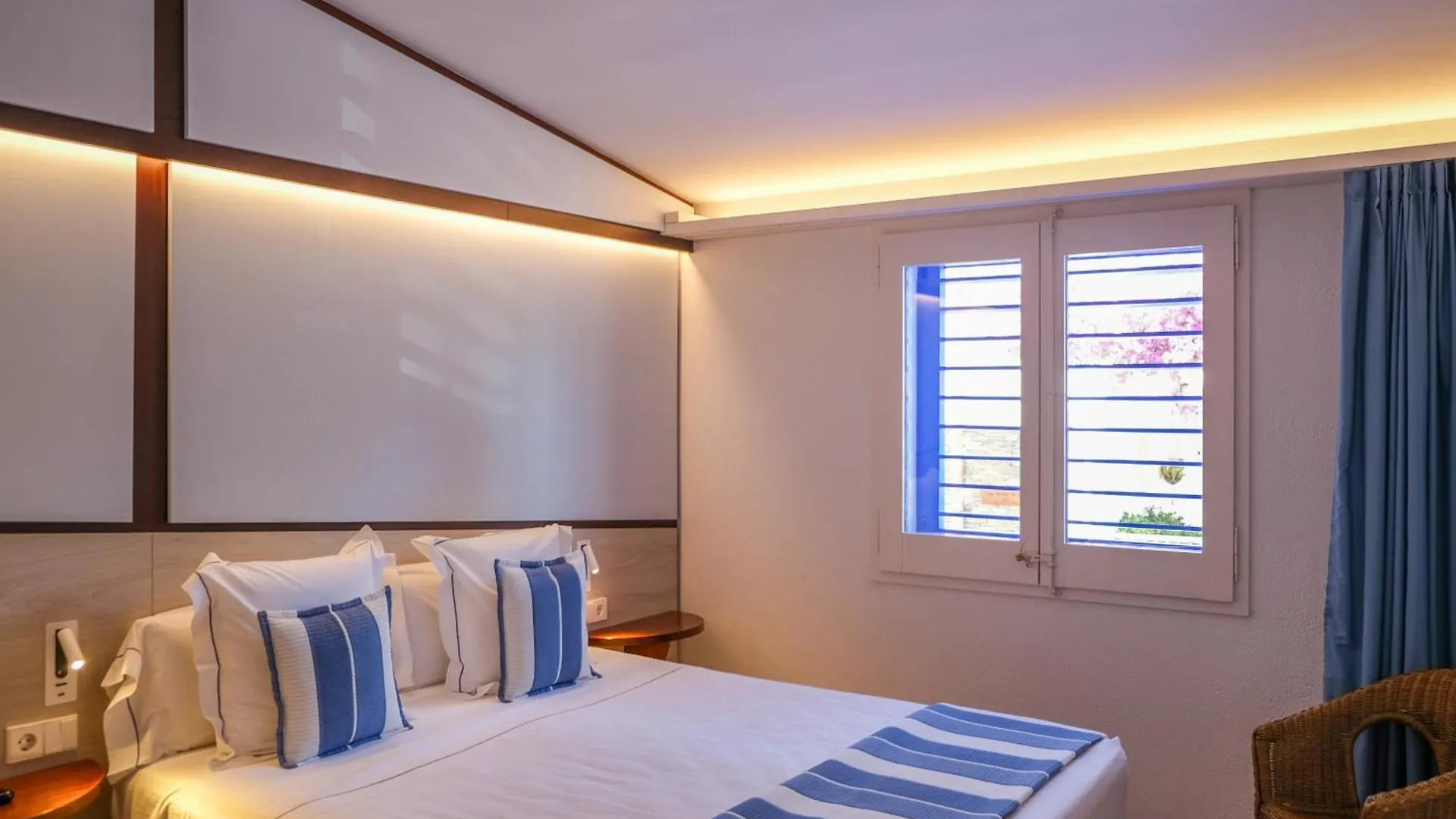 Hotel Blaumar Cadaques By Fimedhotels (Adults Only)