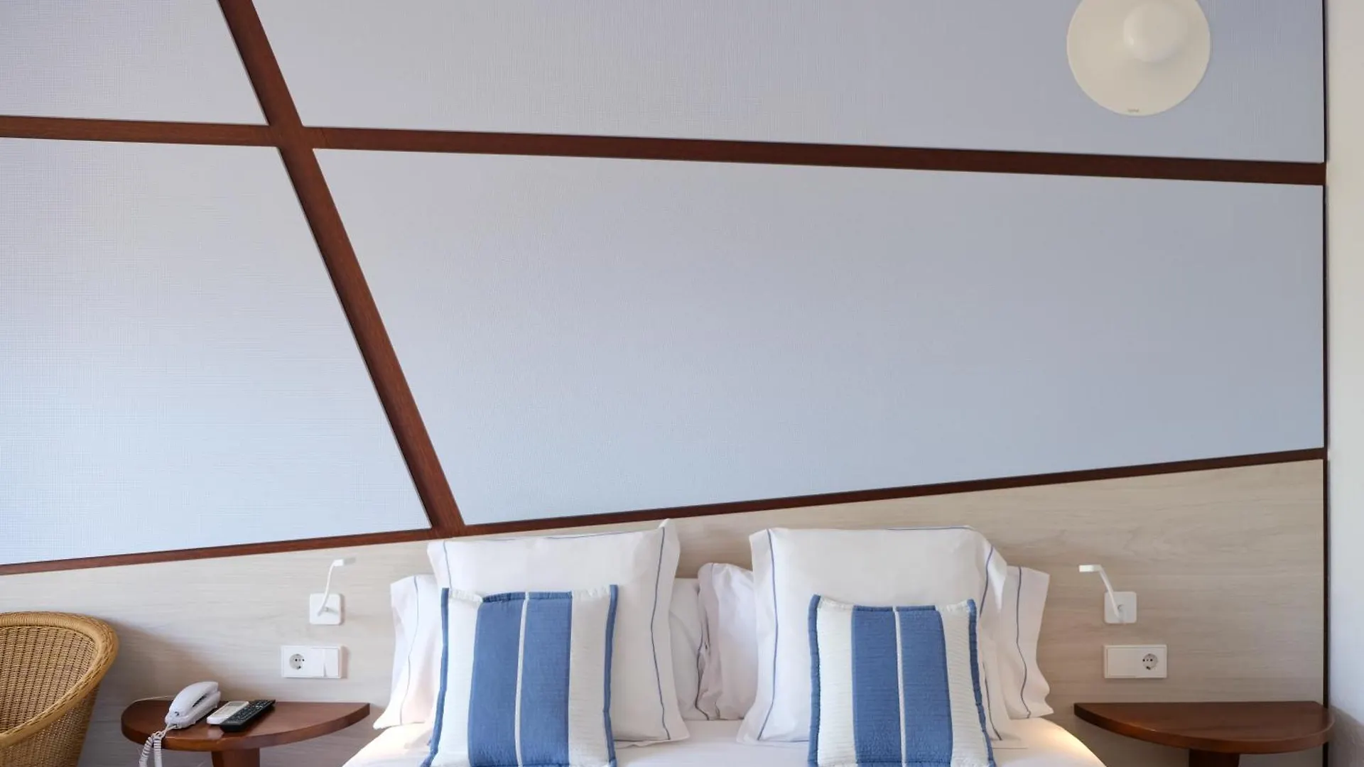 Hotel Blaumar Cadaques By Fimedhotels (Adults Only) 3*,