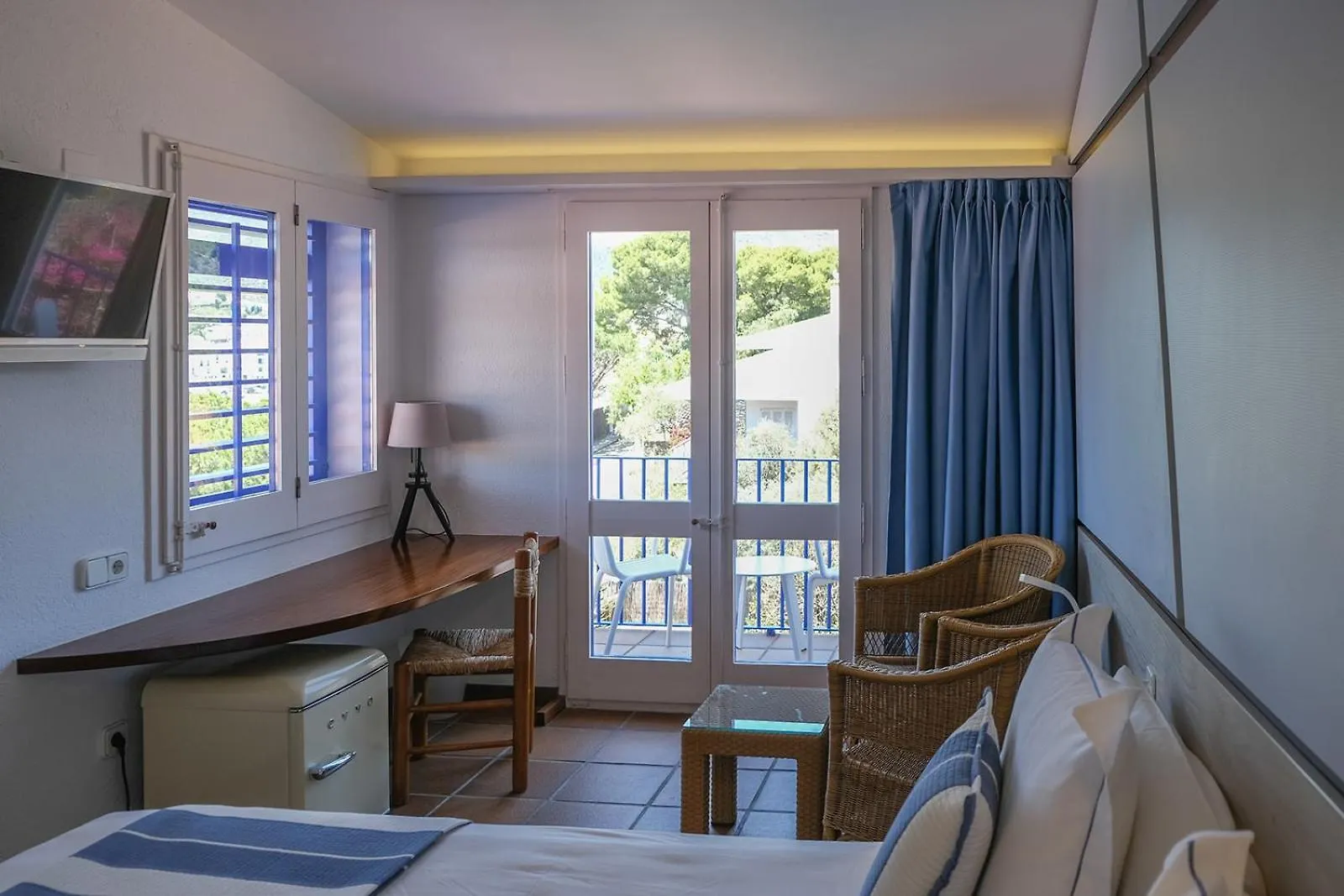 Hotel Blaumar Cadaques By Fimedhotels (Adults Only)